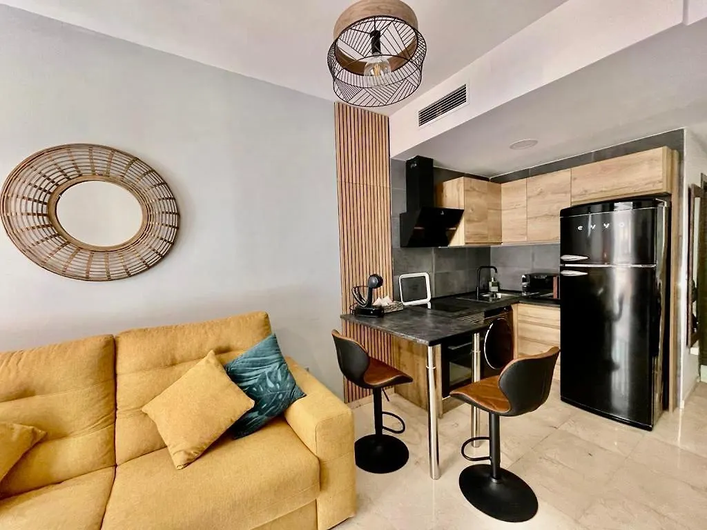 Suite La Perla Málaga Apartment